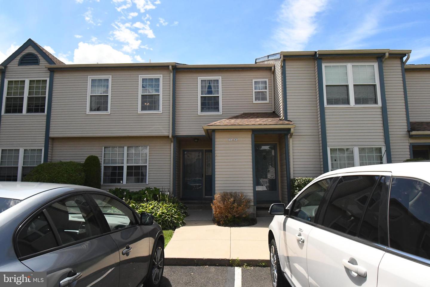 237 Allem Ln Property Photo 2