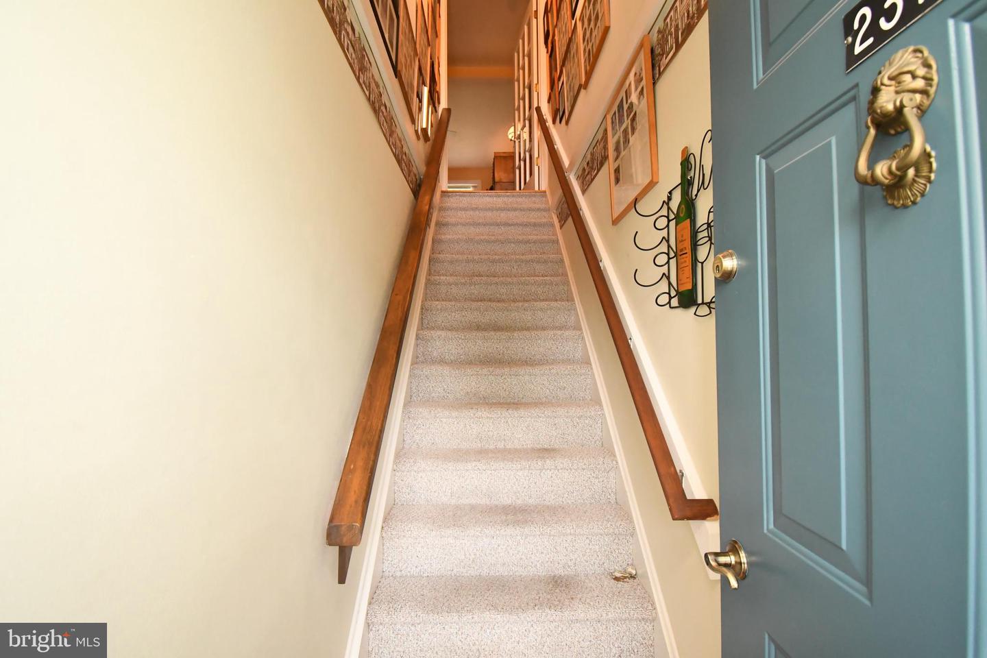 237 Allem Ln Property Photo 3