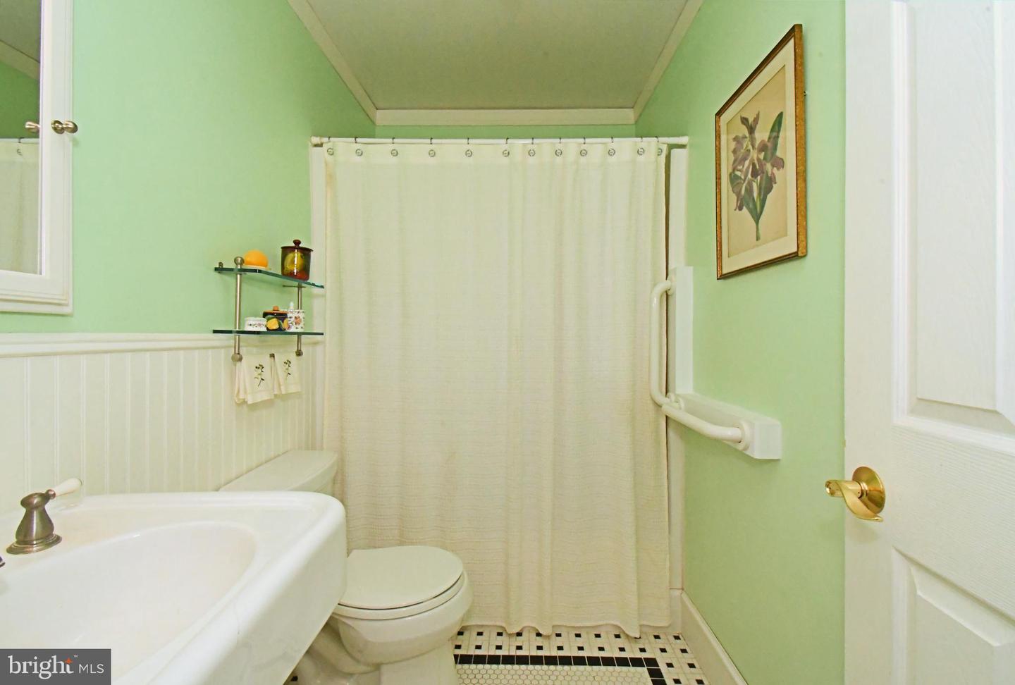 237 Allem Ln Property Photo 27