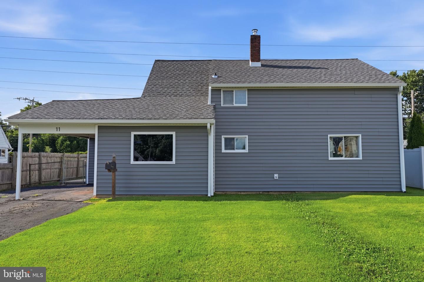 11 Grasspond Rd Property Photo 1