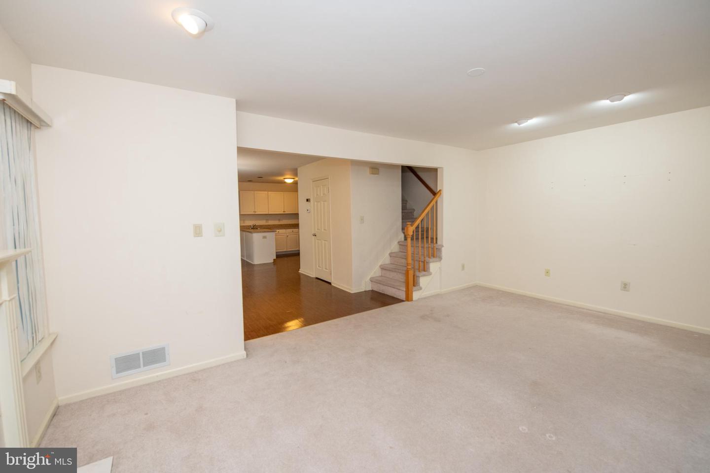 9006 Sheffield Dr Property Photo 12