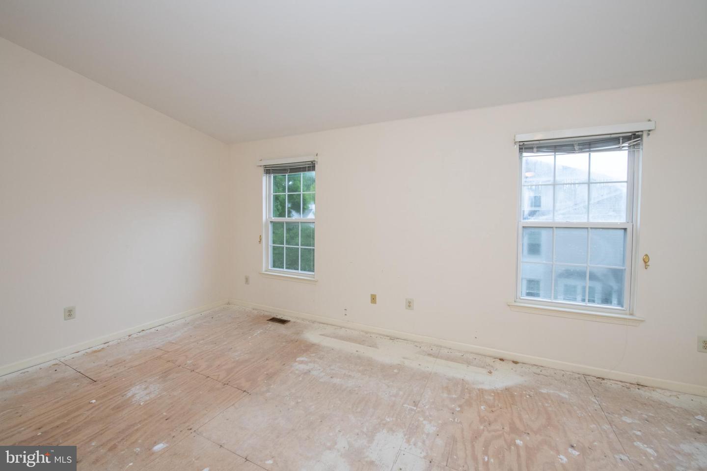 9006 Sheffield Dr Property Photo 31
