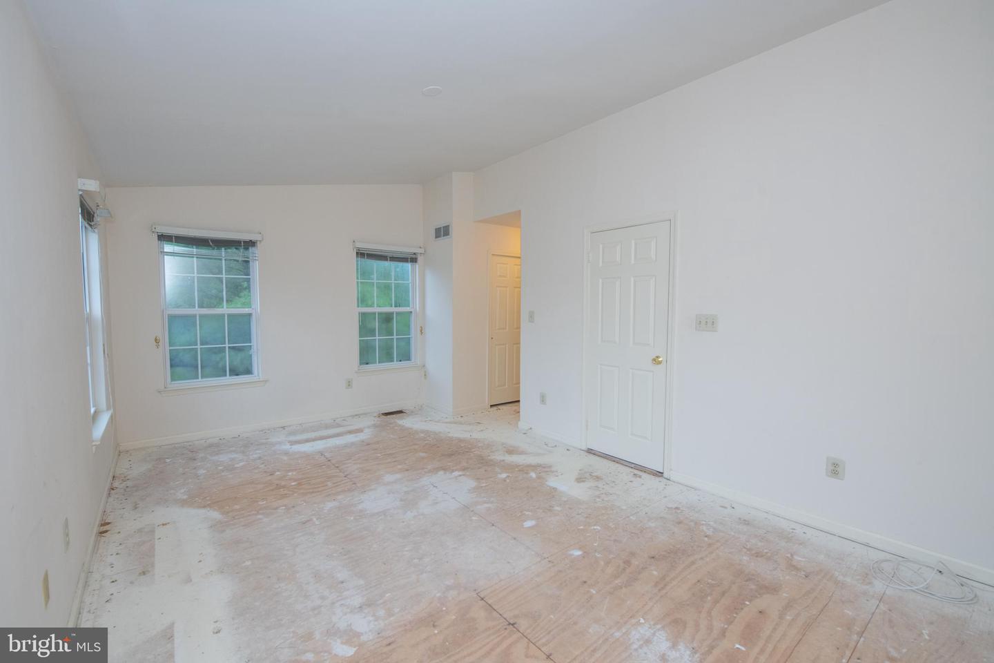 9006 Sheffield Dr Property Photo 33