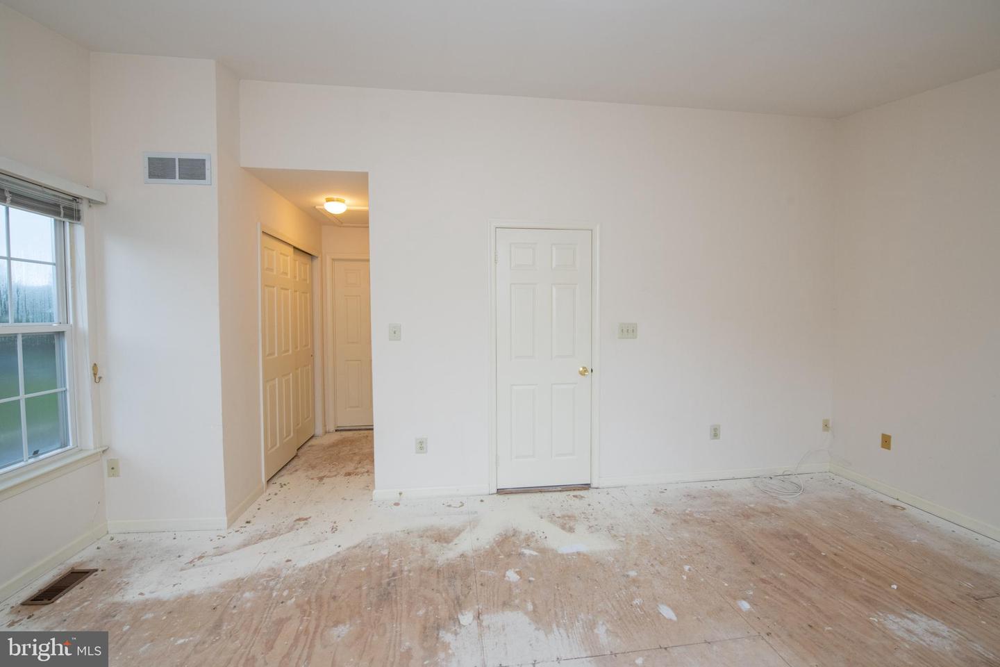9006 Sheffield Dr Property Photo 34