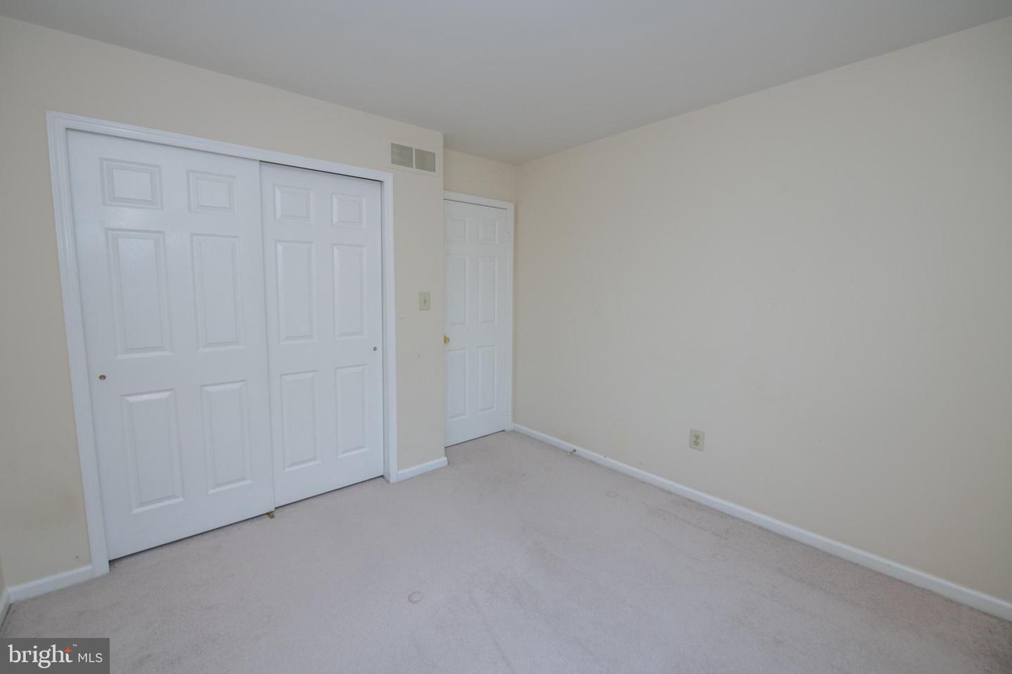 9006 Sheffield Dr Property Photo 42