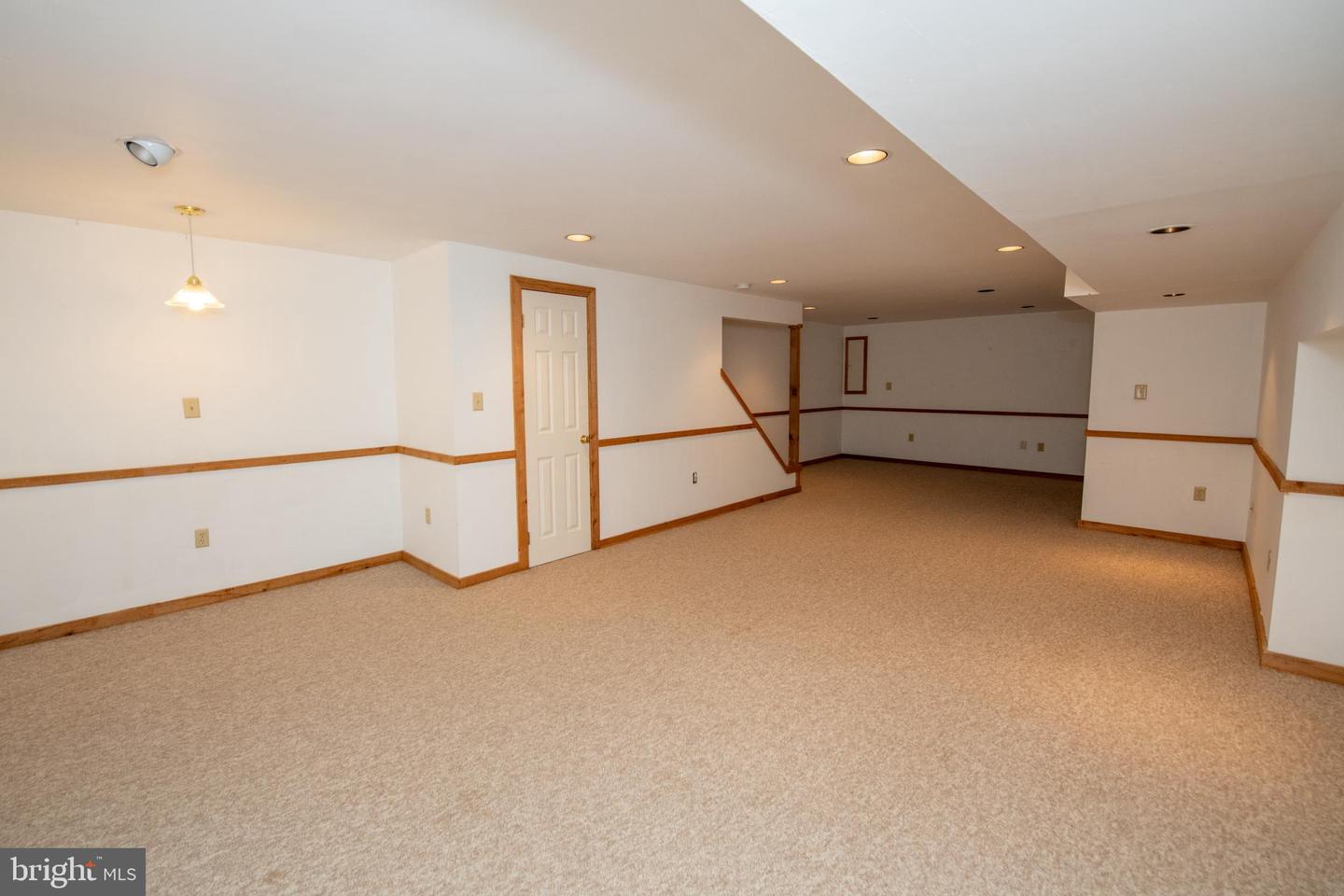 9006 Sheffield Dr Property Photo 46