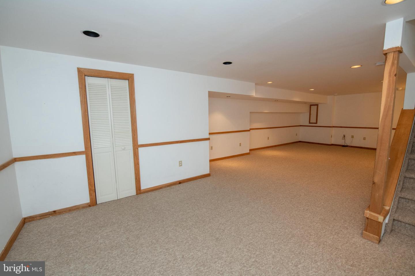 9006 Sheffield Dr Property Photo 47