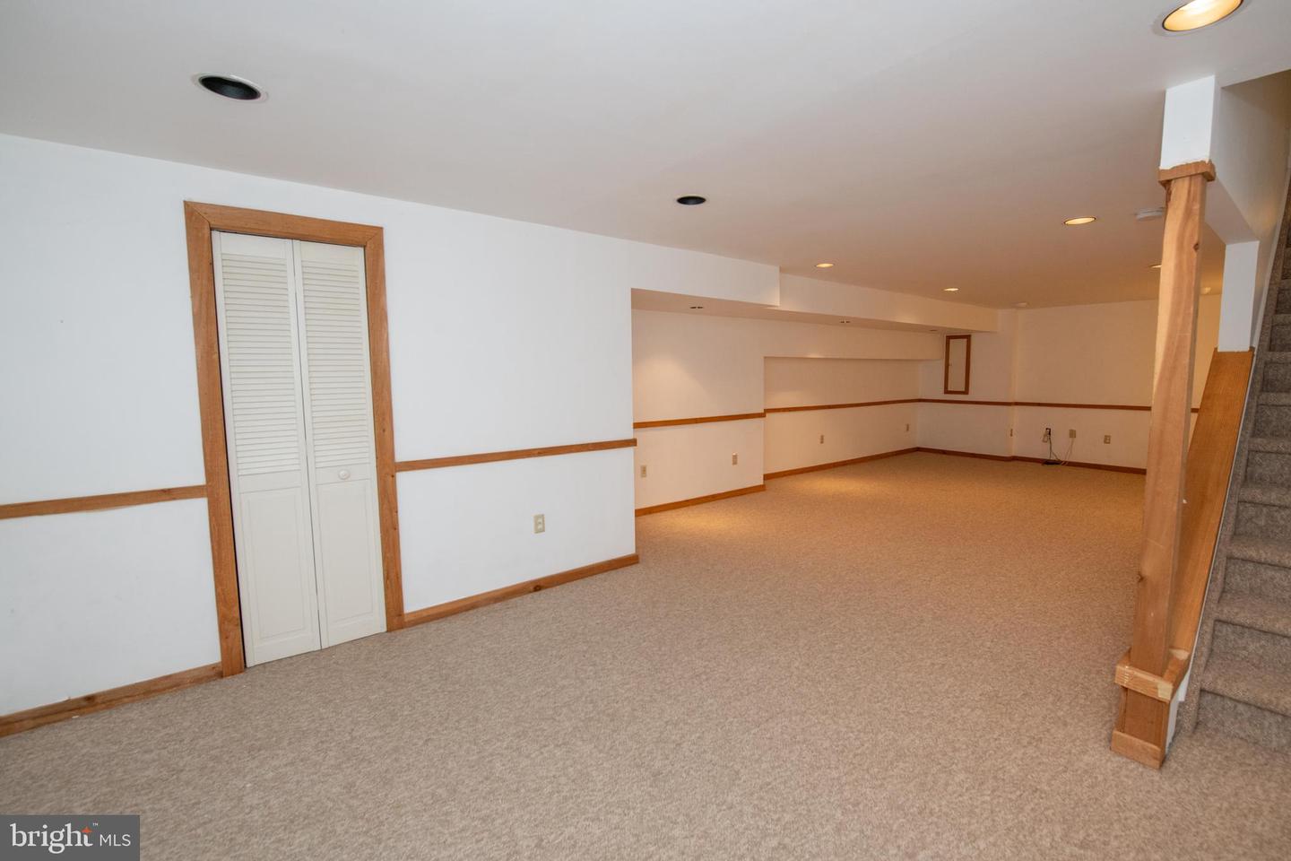 9006 Sheffield Dr Property Photo 49