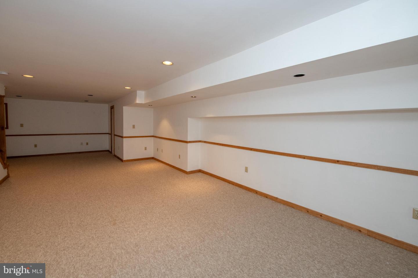 9006 Sheffield Dr Property Photo 50