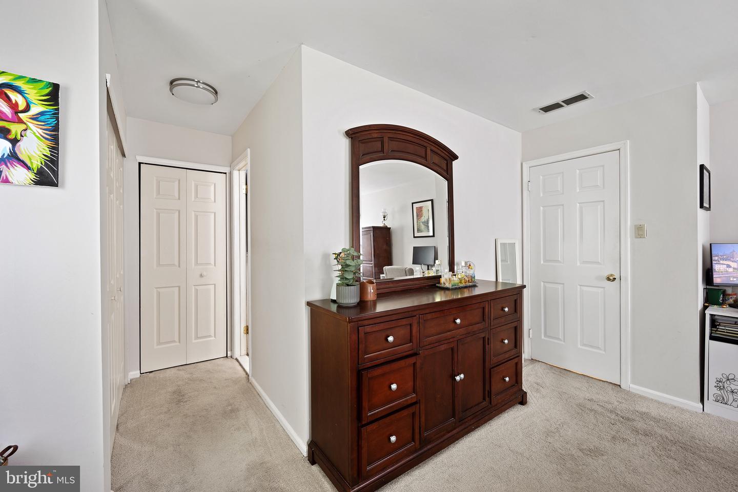 46 Laurel Cir Property Photo 18