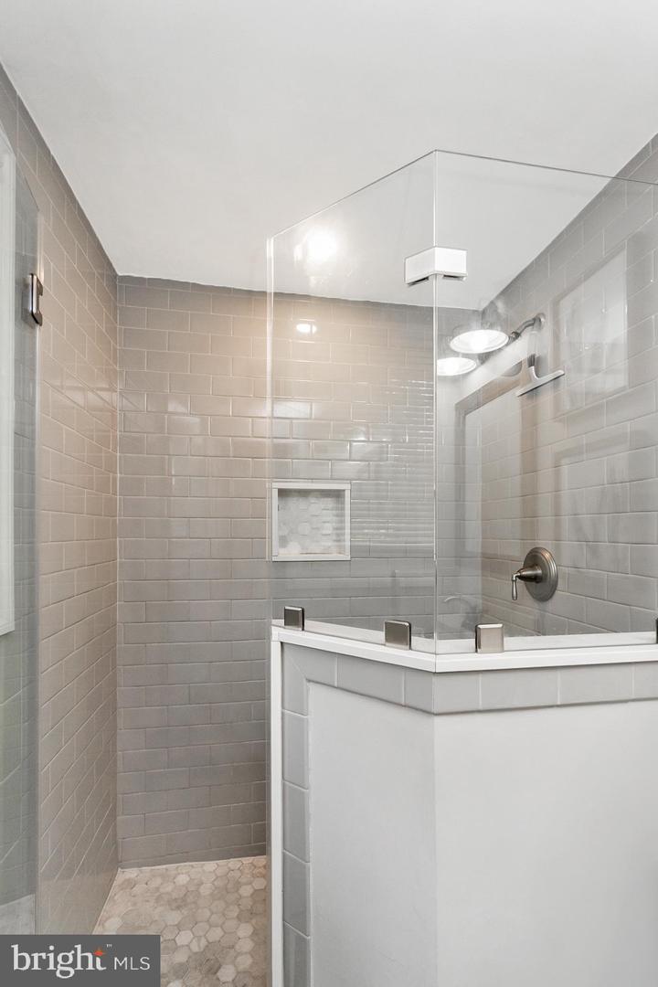 856 Roger Rd Property Photo 26