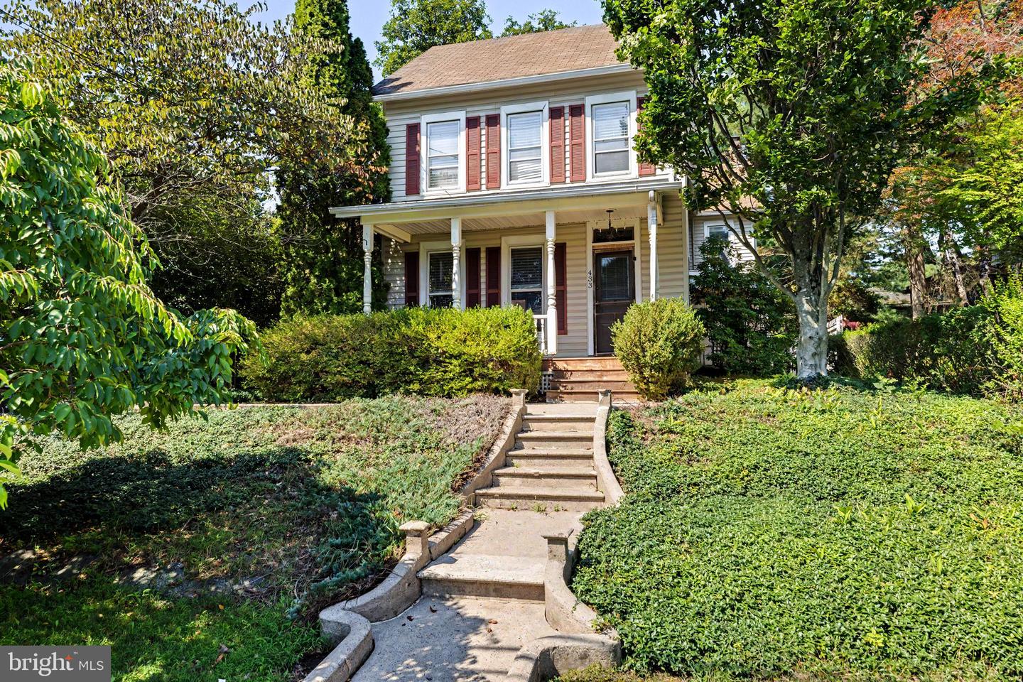 433 Easton Rd Property Photo 1