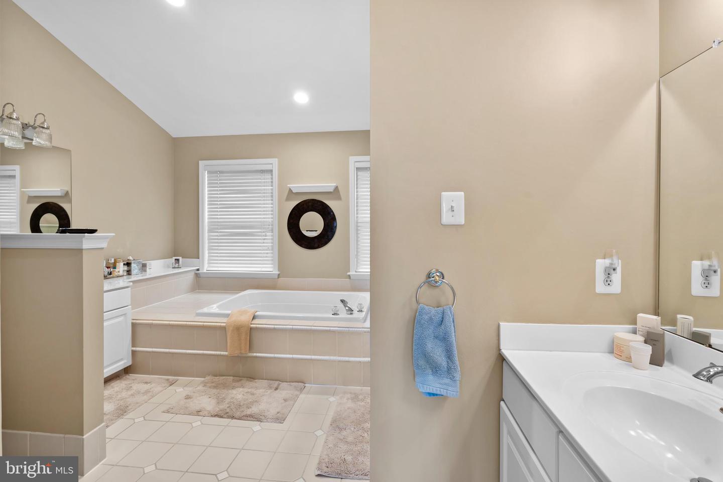 1555 Cartpath Ct Property Photo 32
