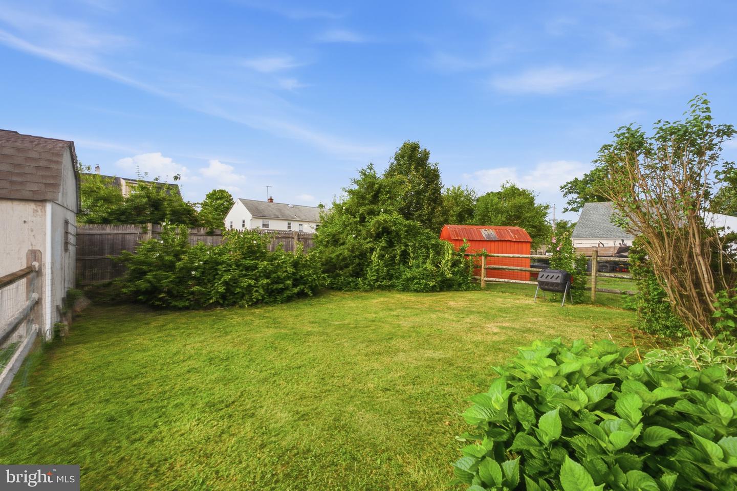 325 Cedar St Property Photo 46