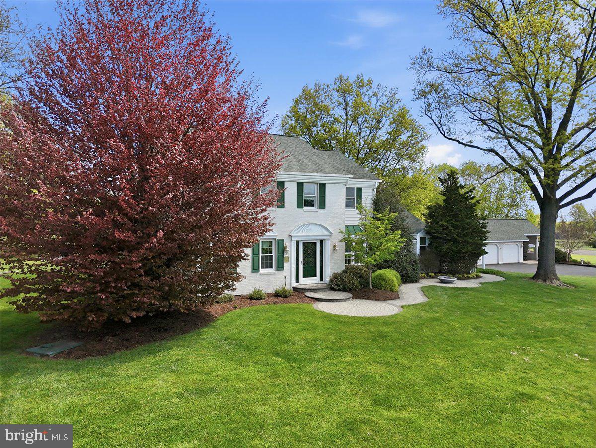 6423 Blueberry Ln Property Photo 9