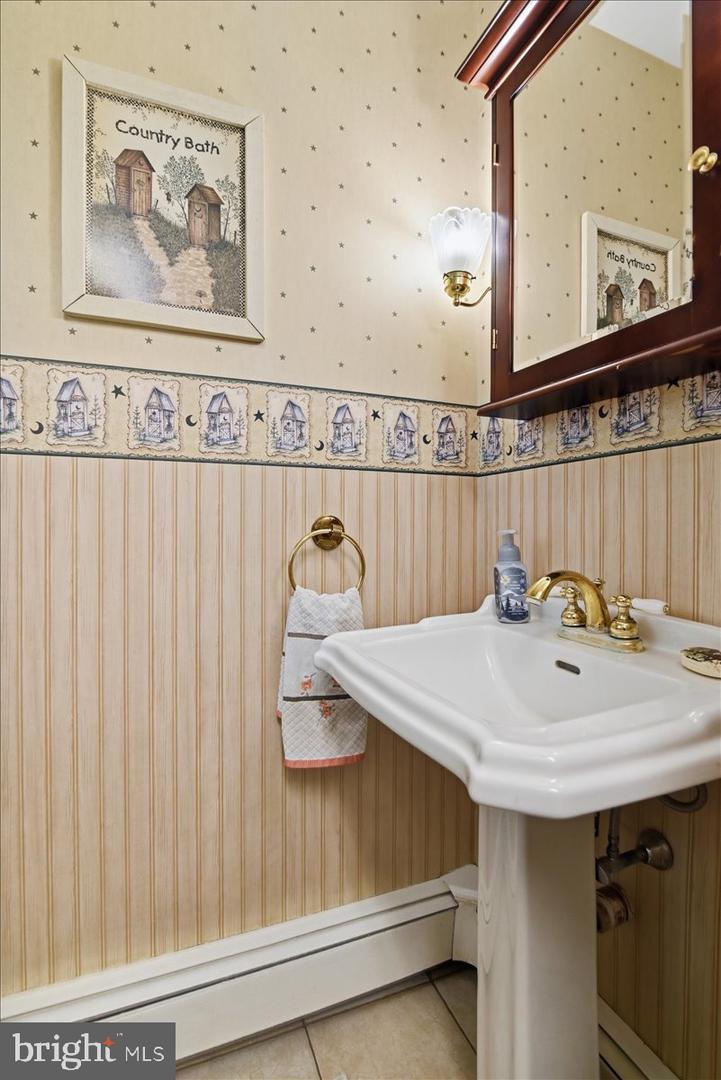 6423 Blueberry Ln Property Photo 43