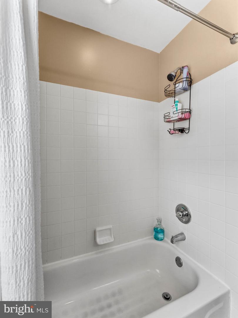 1449 Bartlett Ct Property Photo 29