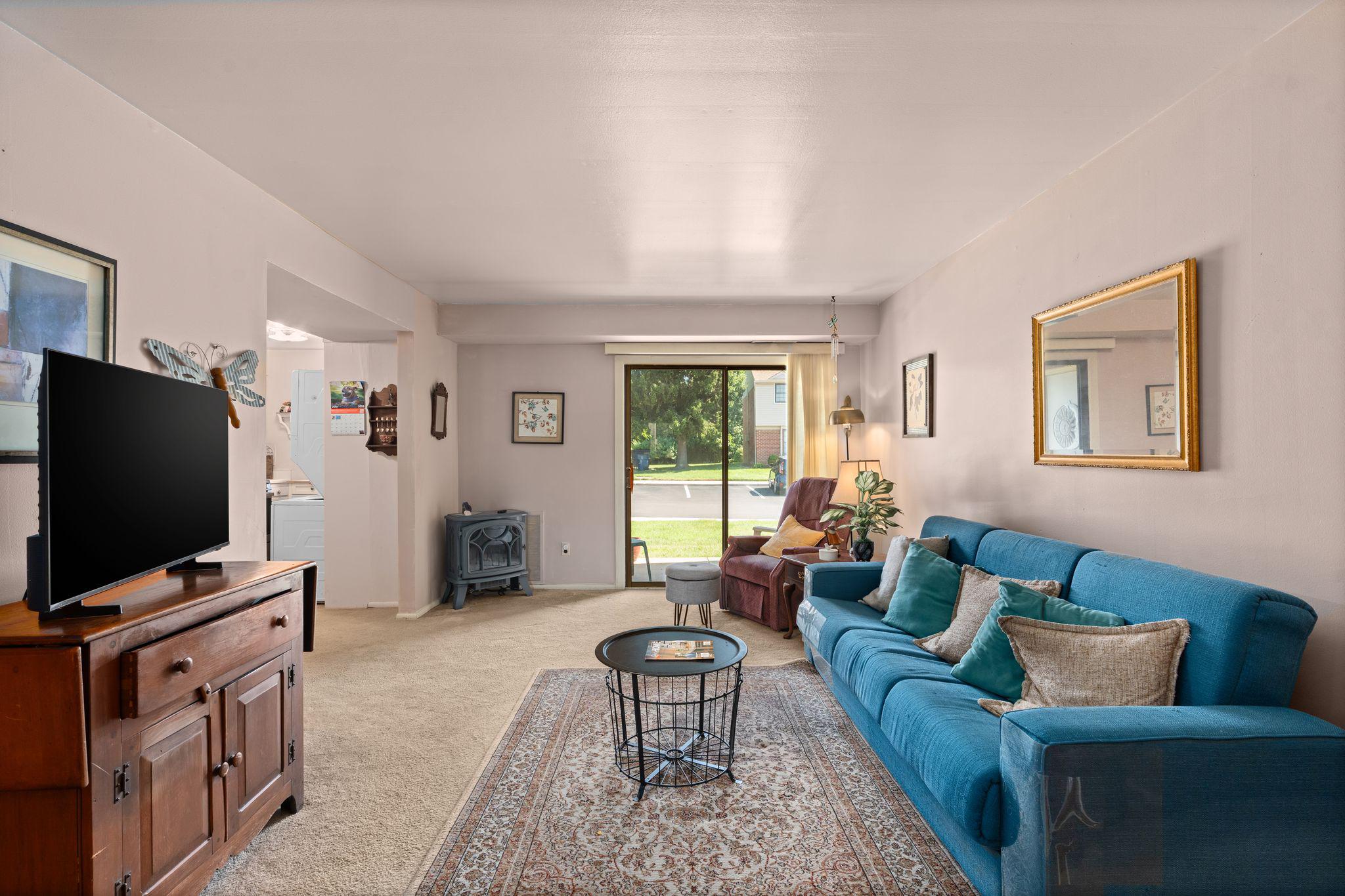 1155 York Rd #e5 Property Photo 4