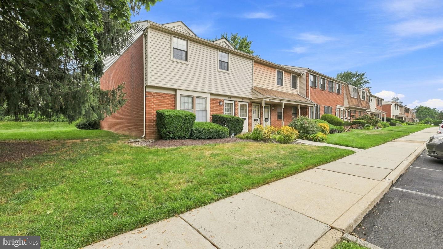 1155 York Rd #b11 Property Photo 1
