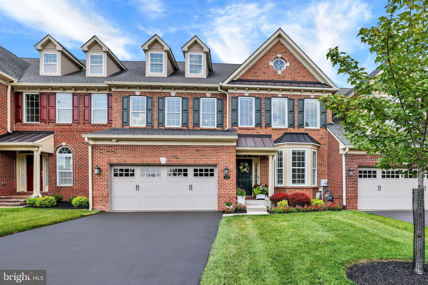 112 RITTENHOUSE CIR