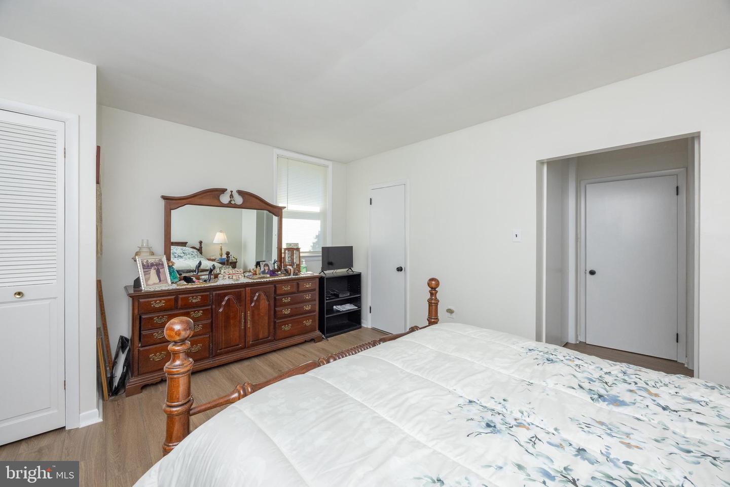 975 Spring View Dr Property Photo 31