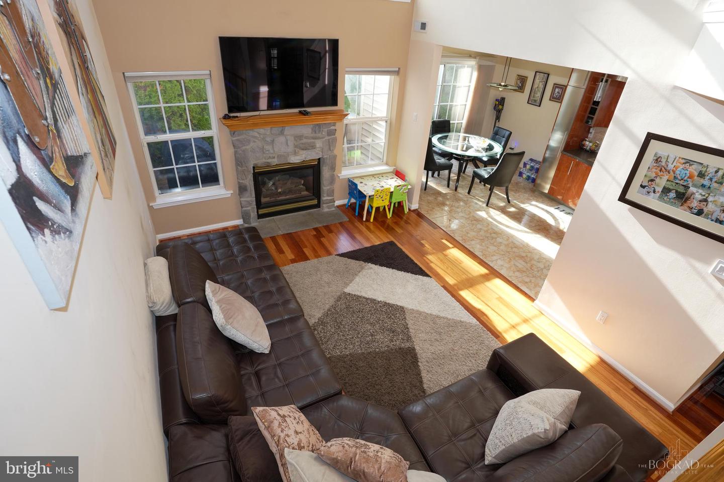 201 White Pine Ct Property Photo 16