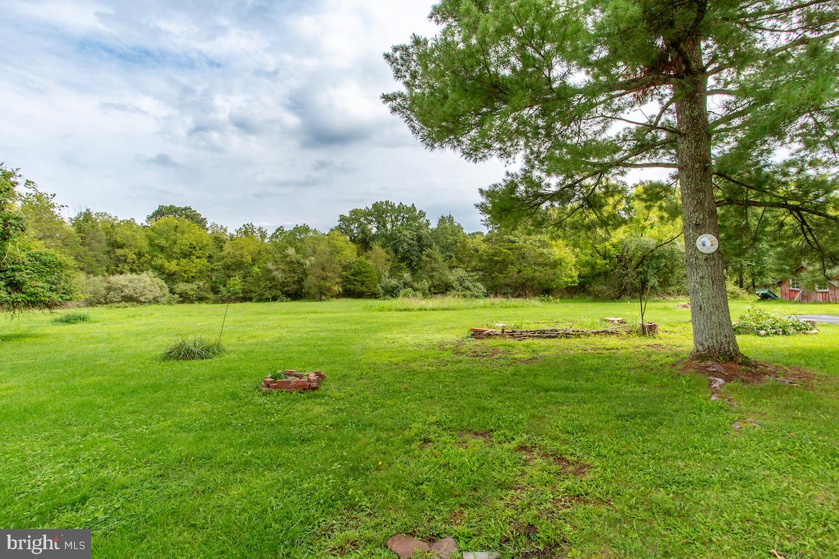 125 E Dark Hollow Road Rd Property Photo 11