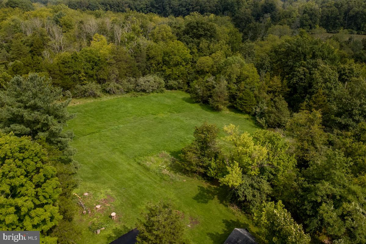 125 E Dark Hollow Road Rd Property Photo 24