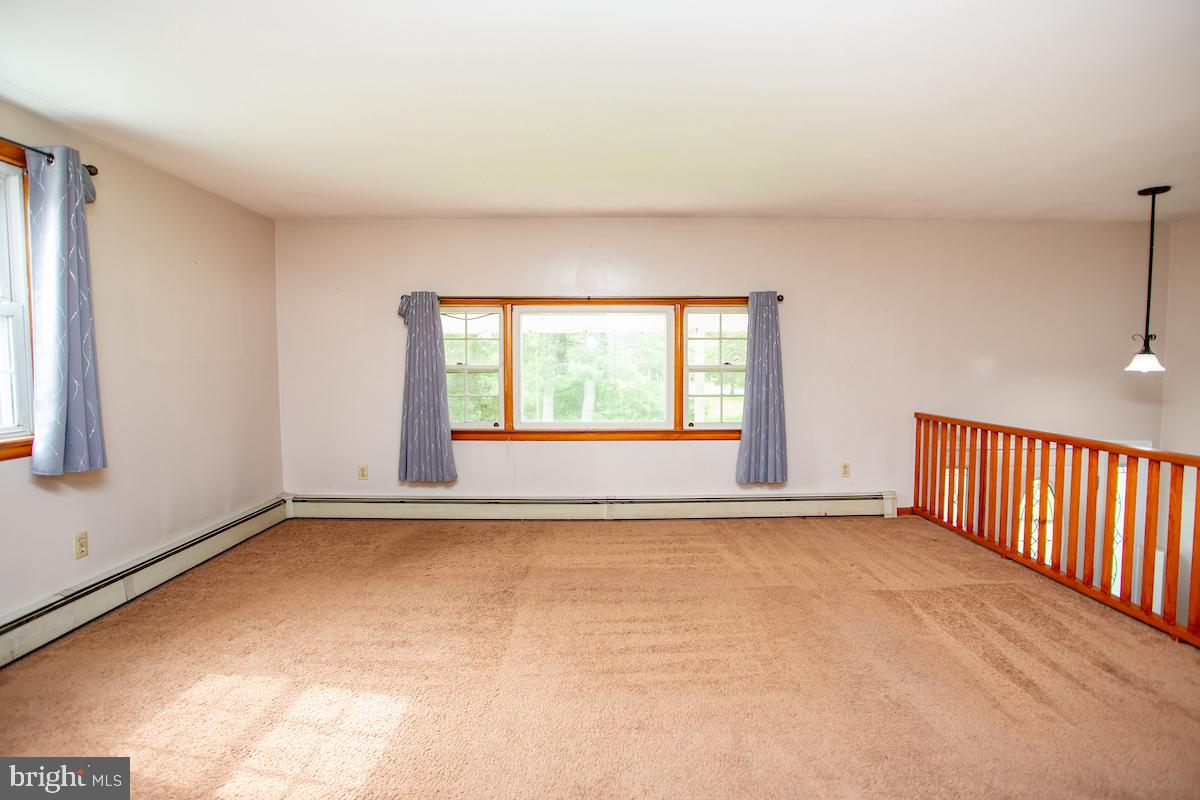 125 E Dark Hollow Road Rd Property Photo 37