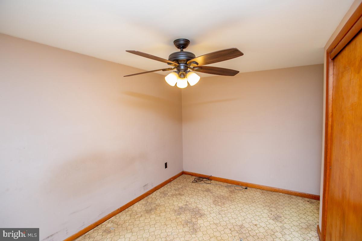 125 E Dark Hollow Road Rd Property Photo 68