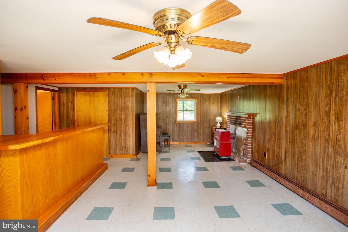 125 E Dark Hollow Road Rd Property Photo 77