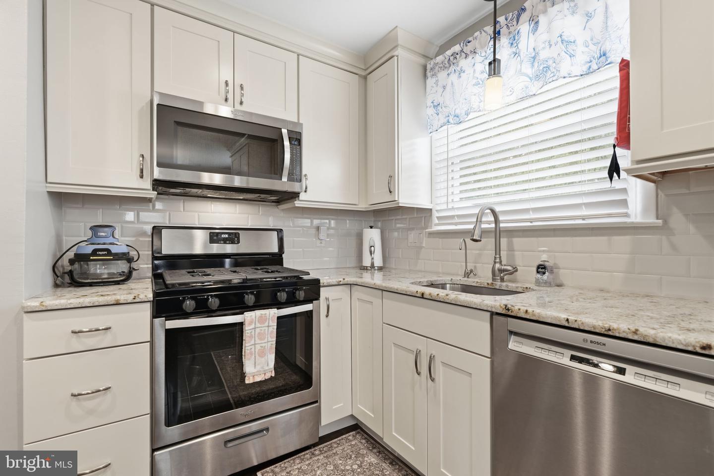 603 Paddock Rd Property Photo 5