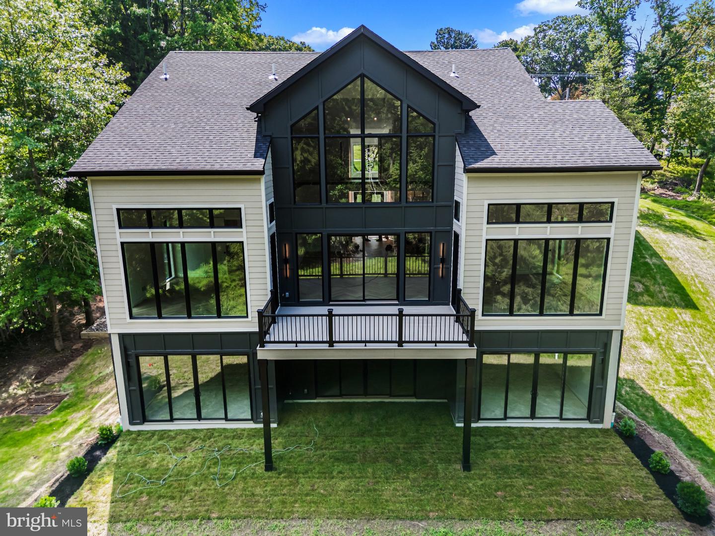 1502 Chinquapin Rd Property Photo 4