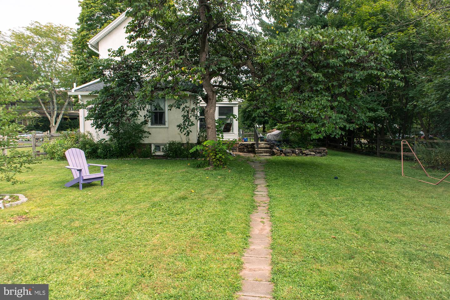 176 N Ambler St Property Photo 41