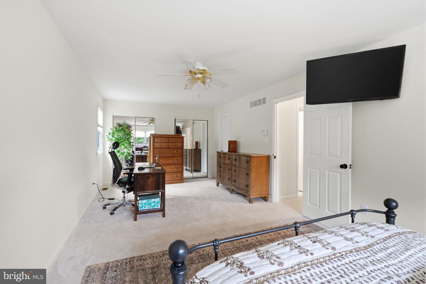 4039 Holly Way Property Photo 23