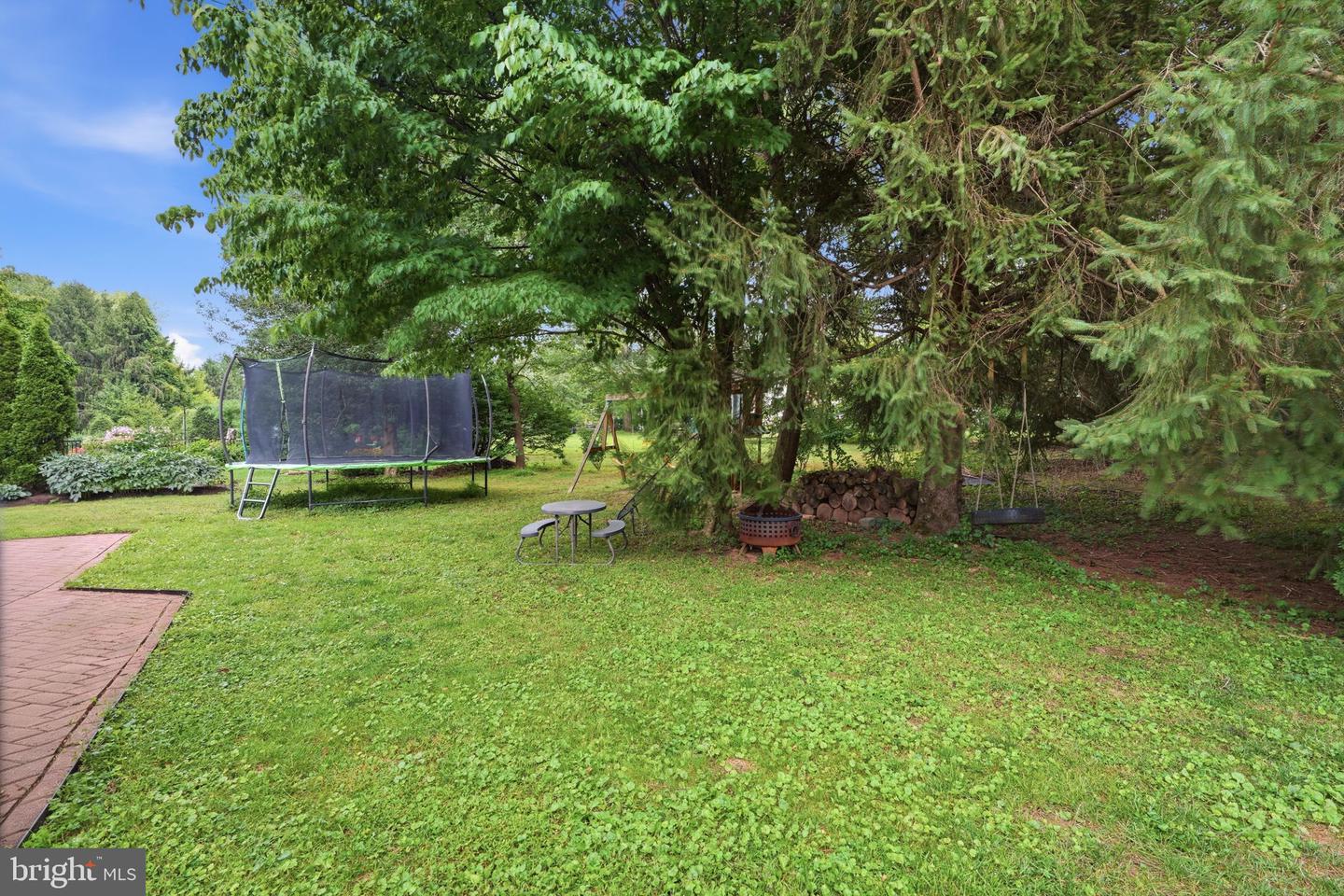 4039 Holly Way Property Photo 40