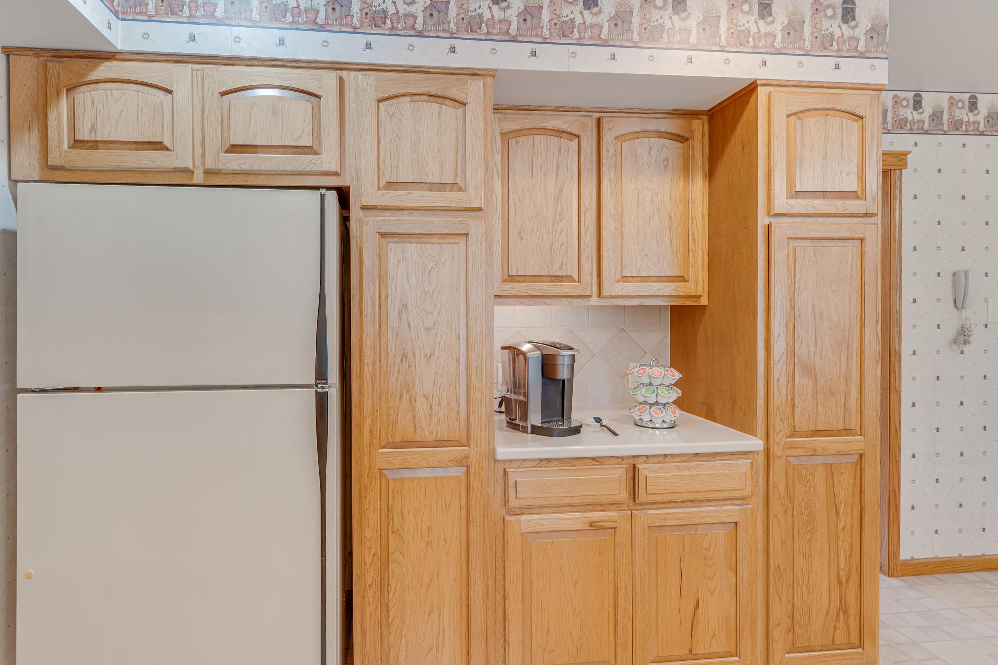 306 Charles St Property Photo 8