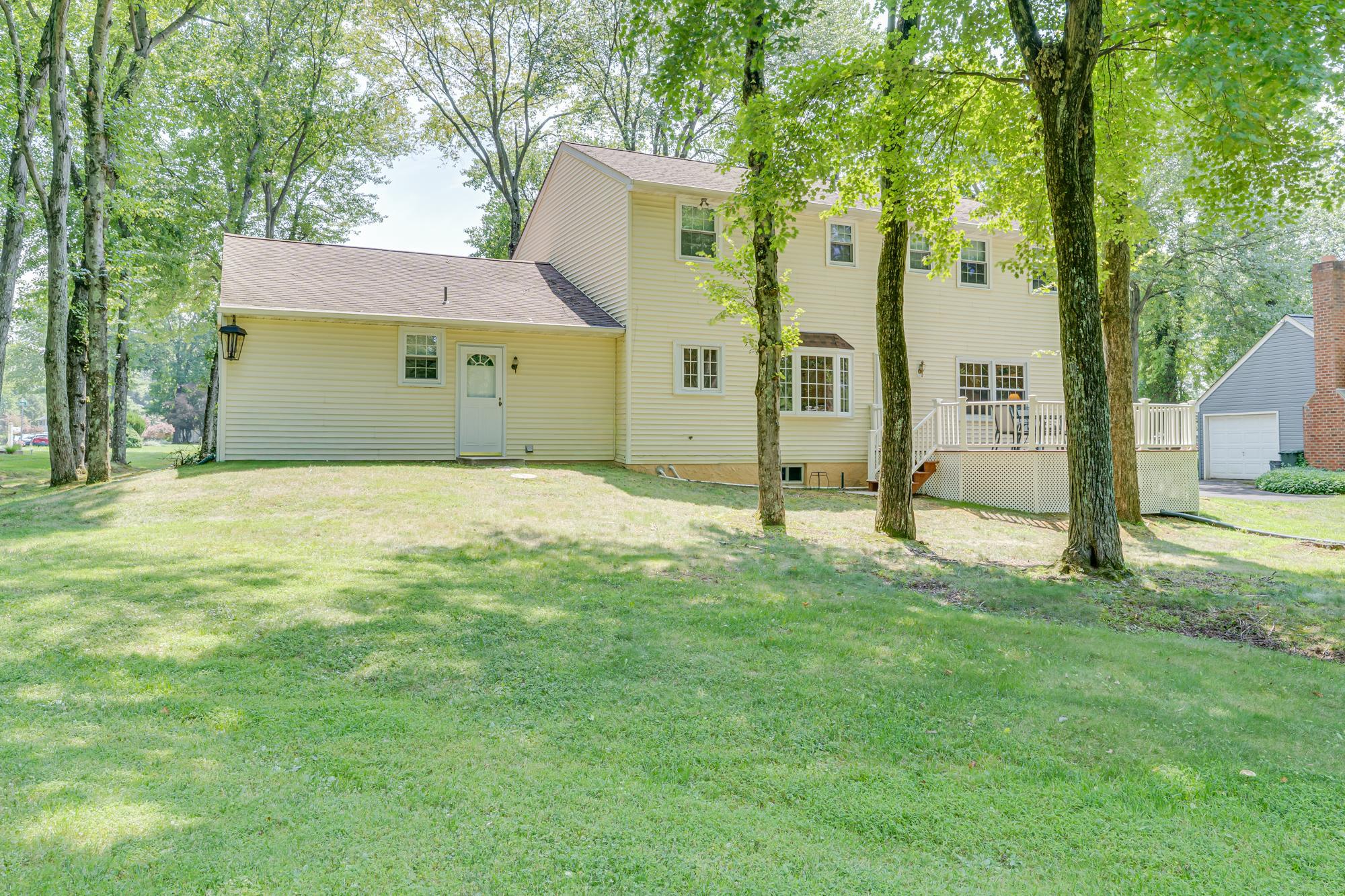 306 Charles St Property Photo 50