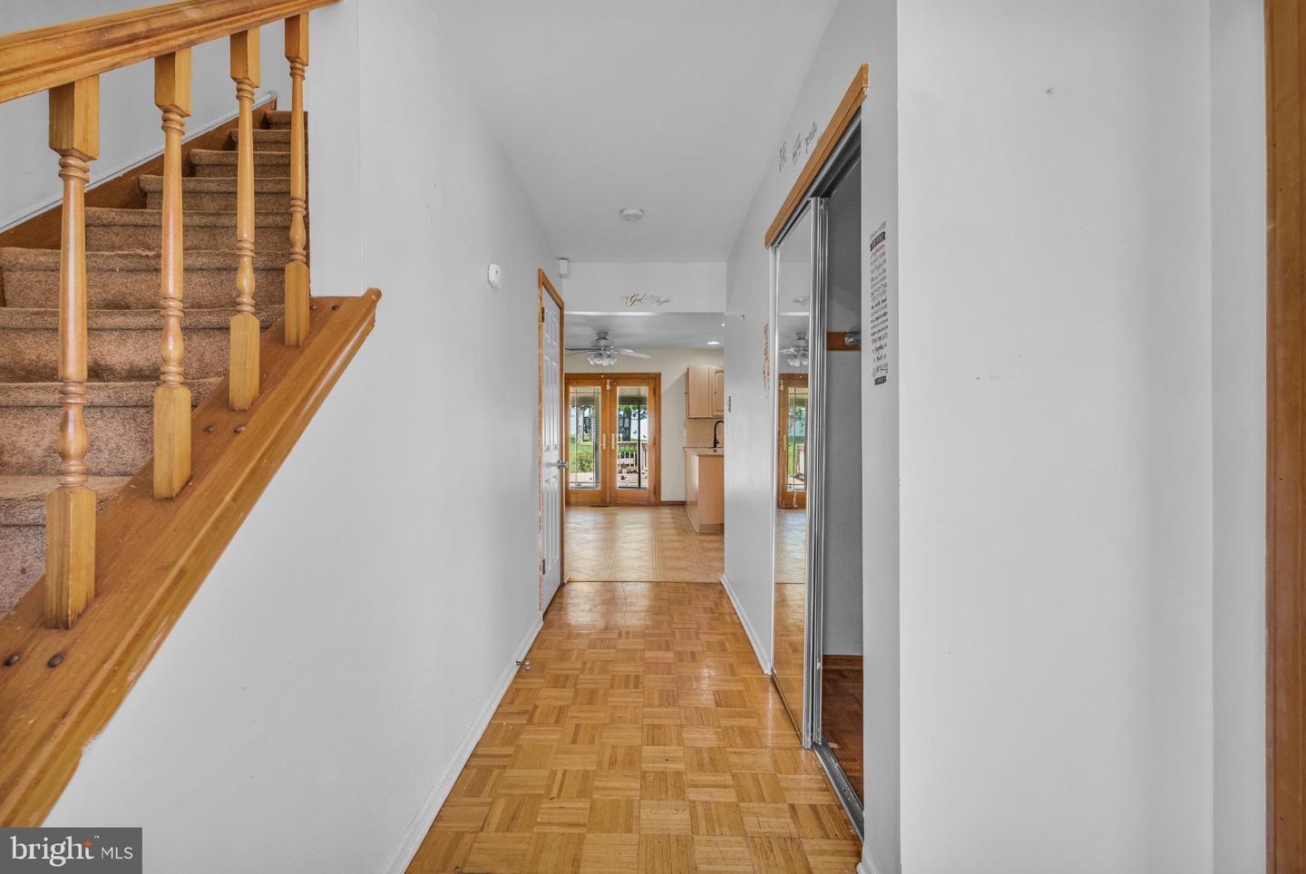 1218 Primrose Ct Property Photo 3
