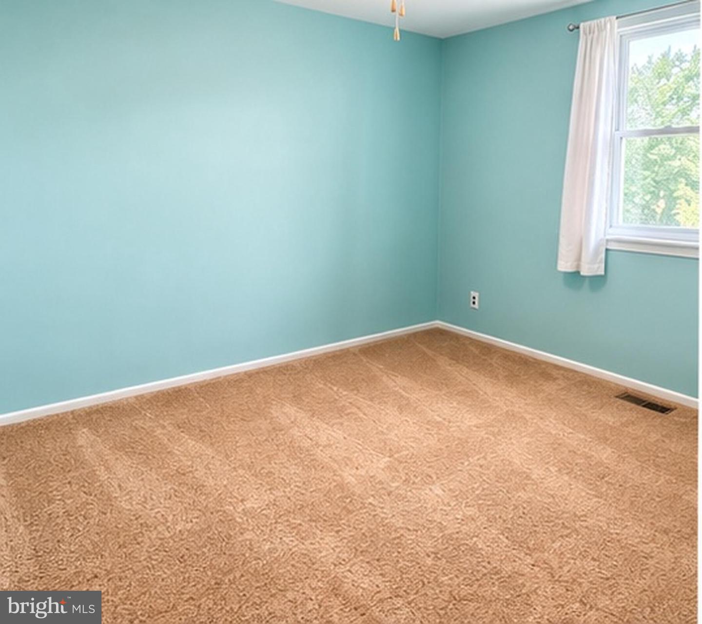 6308 Militia Ct Property Photo 17