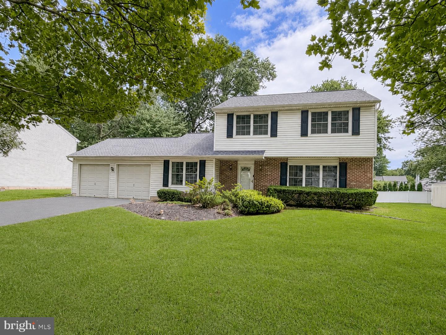 236 Greenview Rd Property Photo 2