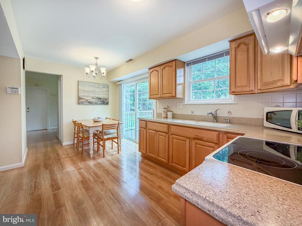 236 Greenview Rd Property Photo 8