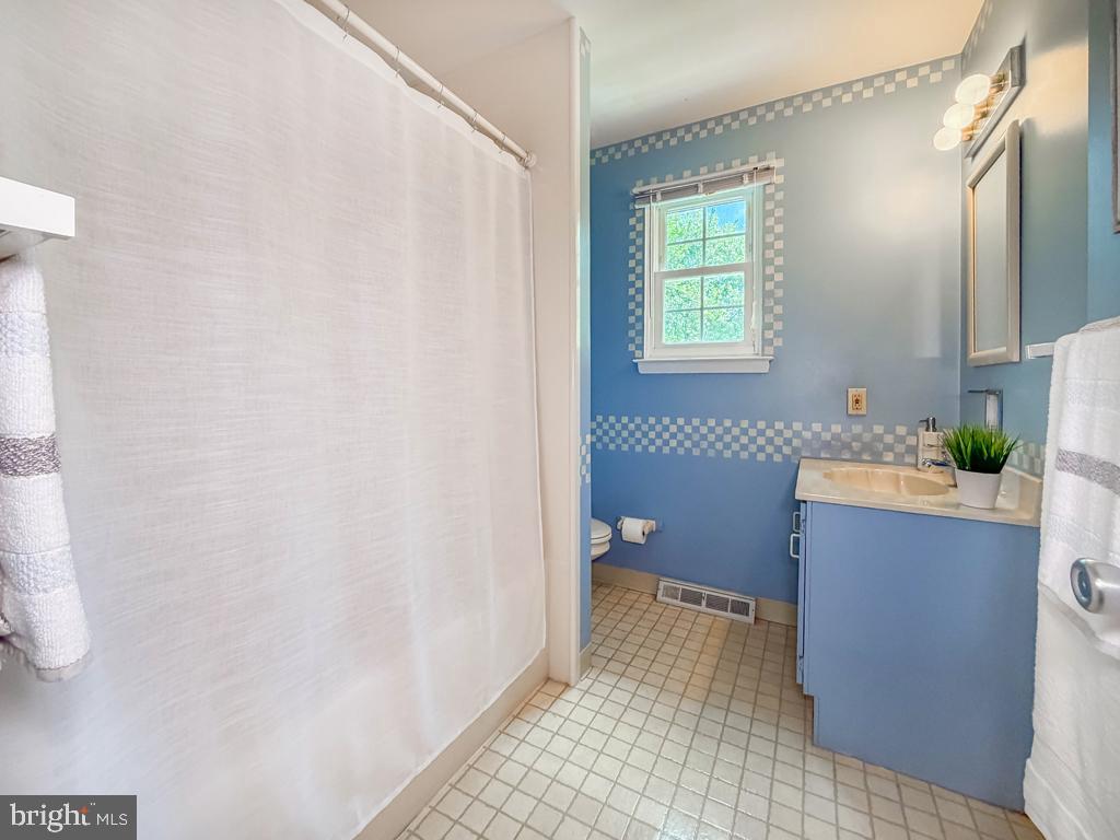 236 Greenview Rd Property Photo 27