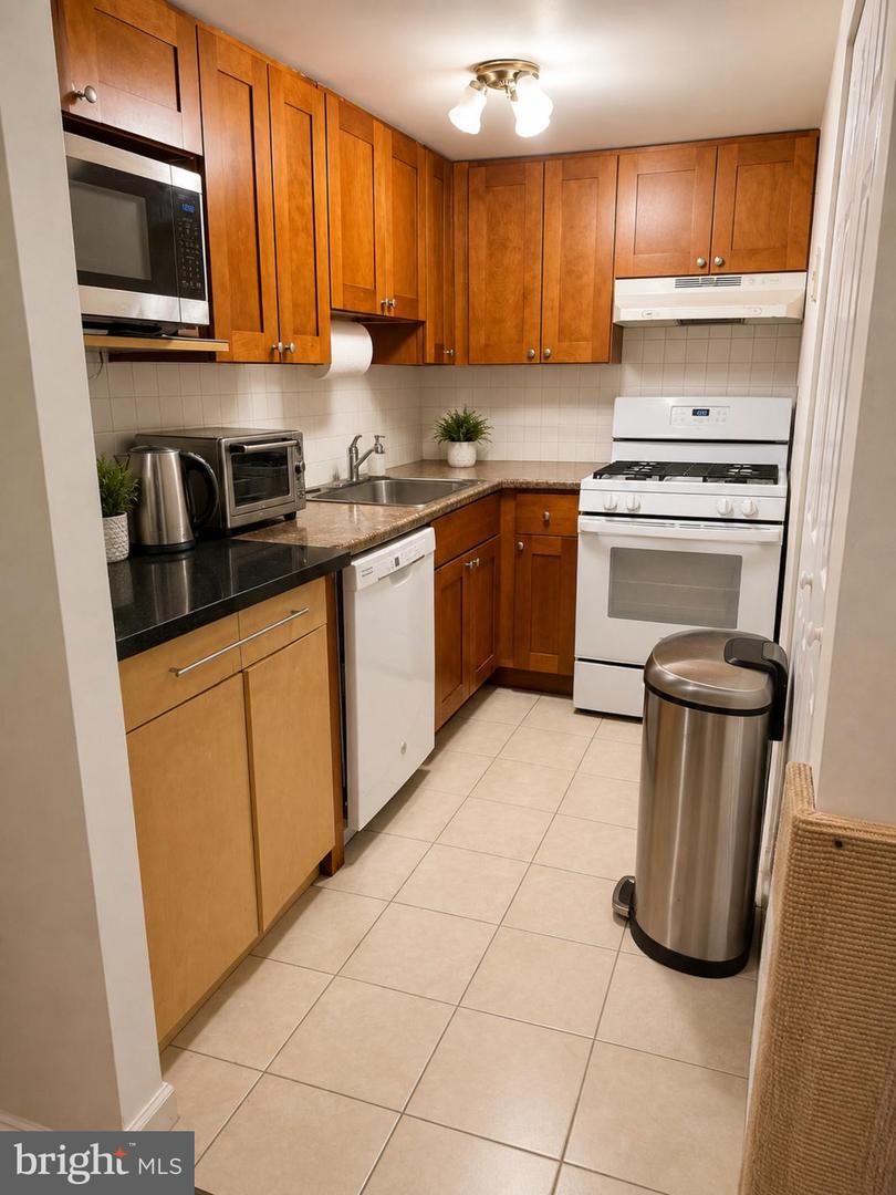 1825 Bridgetown Pike #707 Property Photo 3