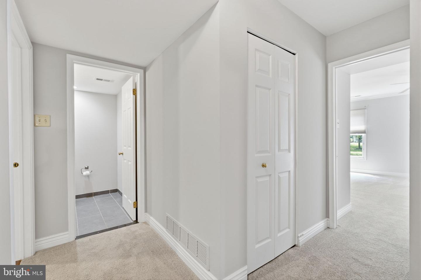 7 Walton Ct Property Photo 14