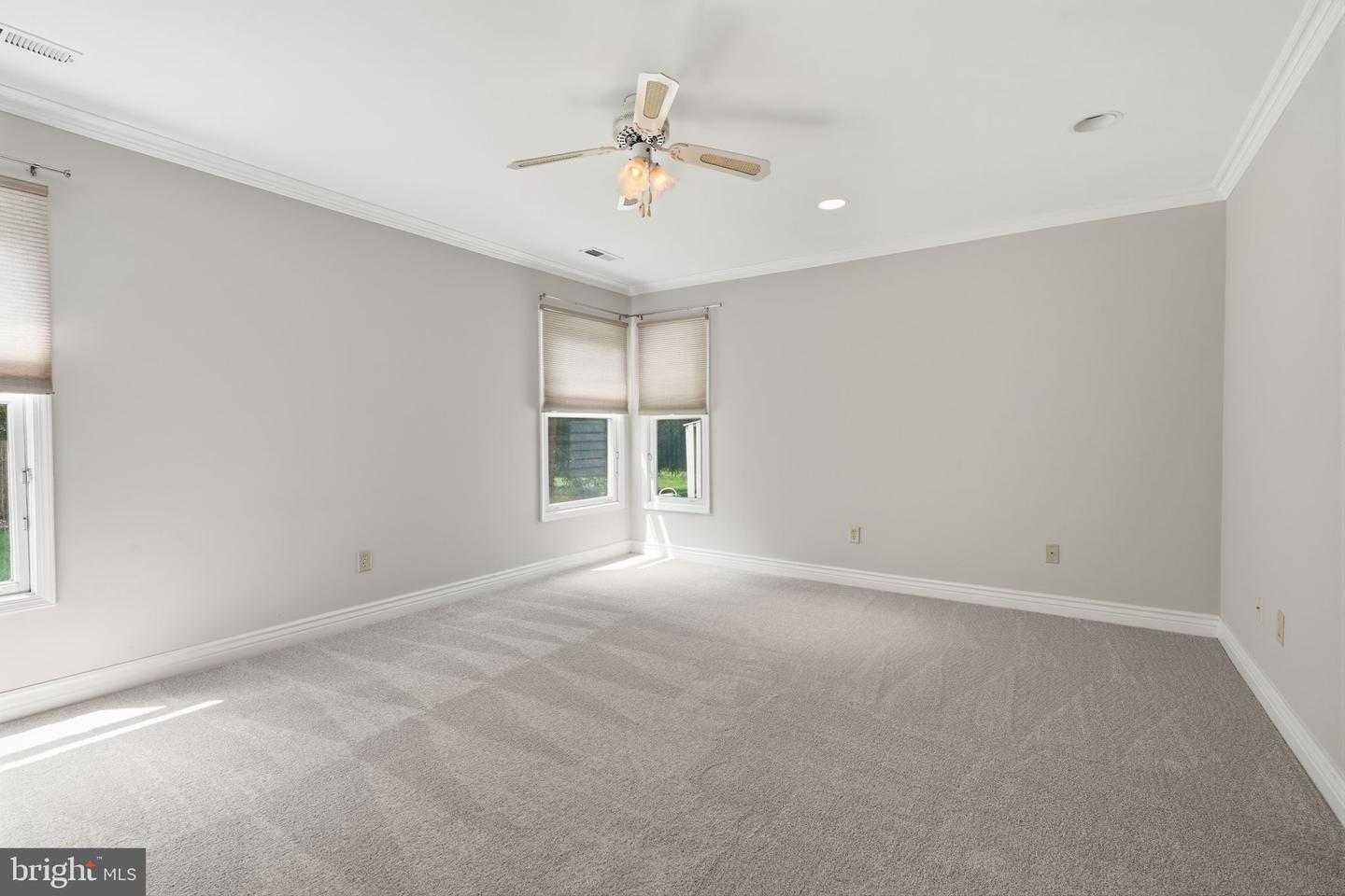 7 Walton Ct Property Photo 16