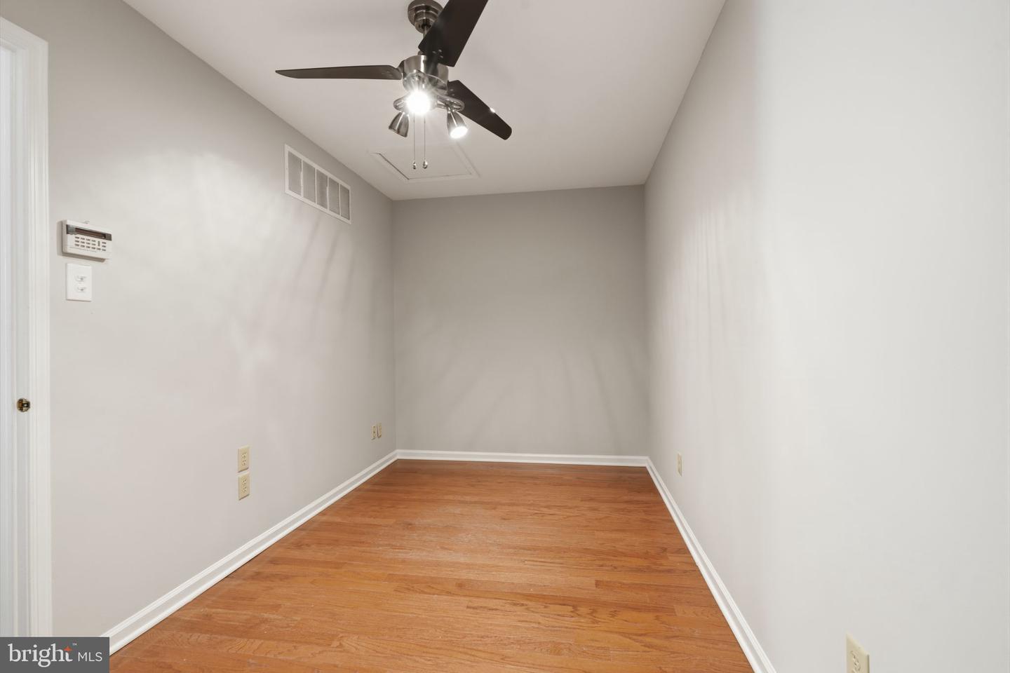 7 Walton Ct Property Photo 23