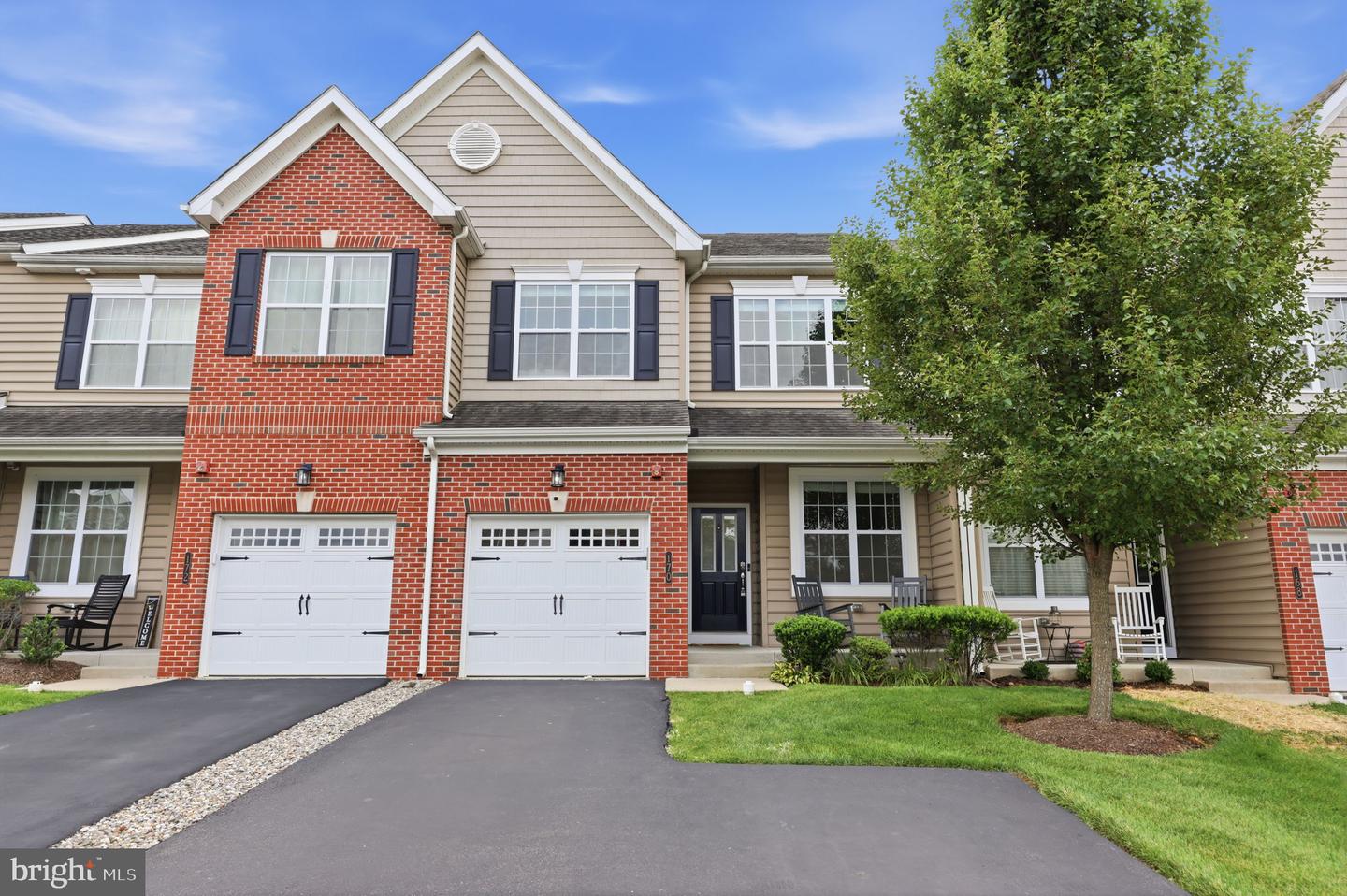 170 Saddlebrook Dr Property Photo 2