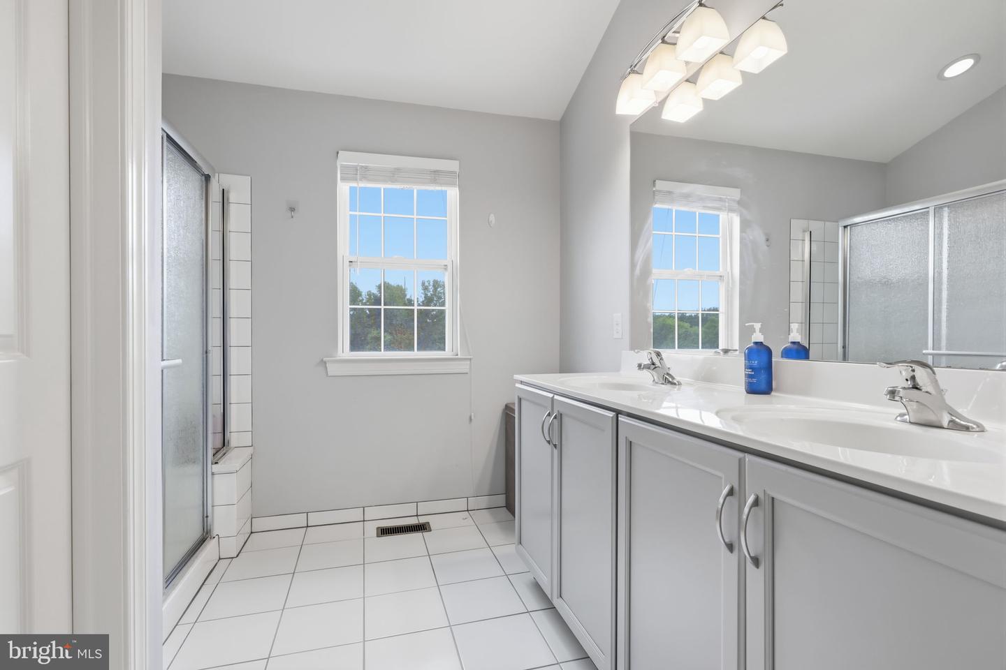 170 Saddlebrook Dr Property Photo 25