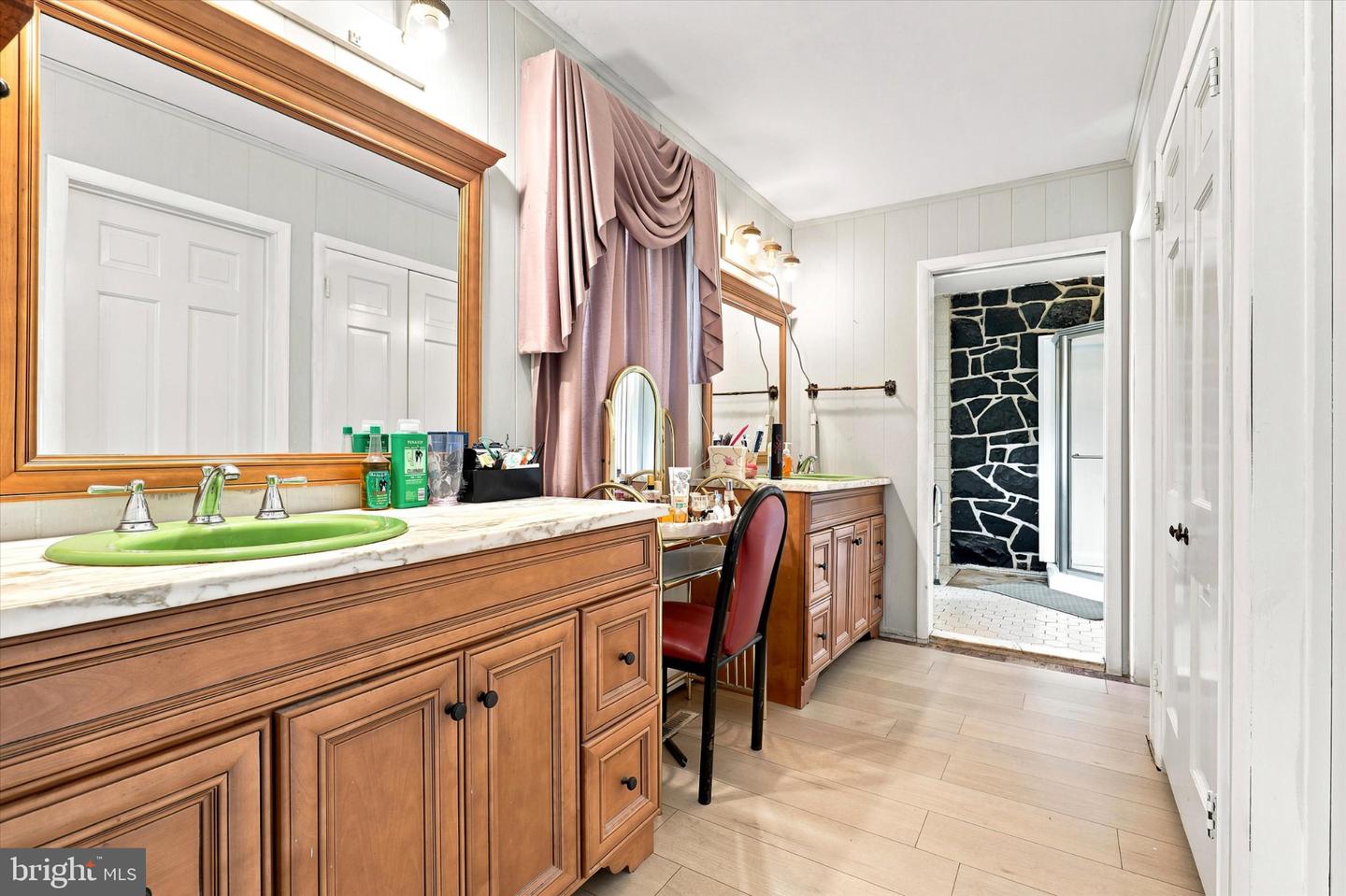 290 Hatboro Rd Property Photo 22